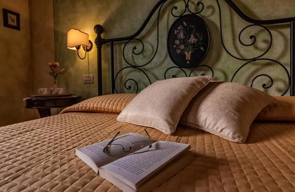 Farm stay Agriturismo Relais Campiglioni Montevarchi Italy