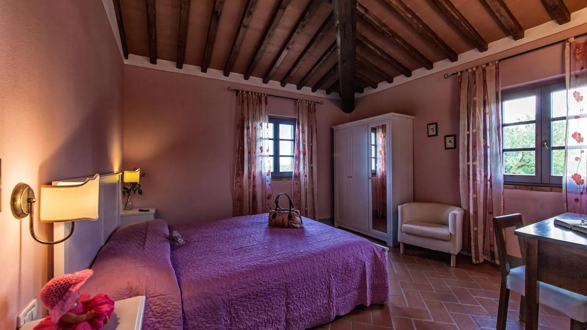 Farm stay Agriturismo Relais Campiglioni Montevarchi Italy
