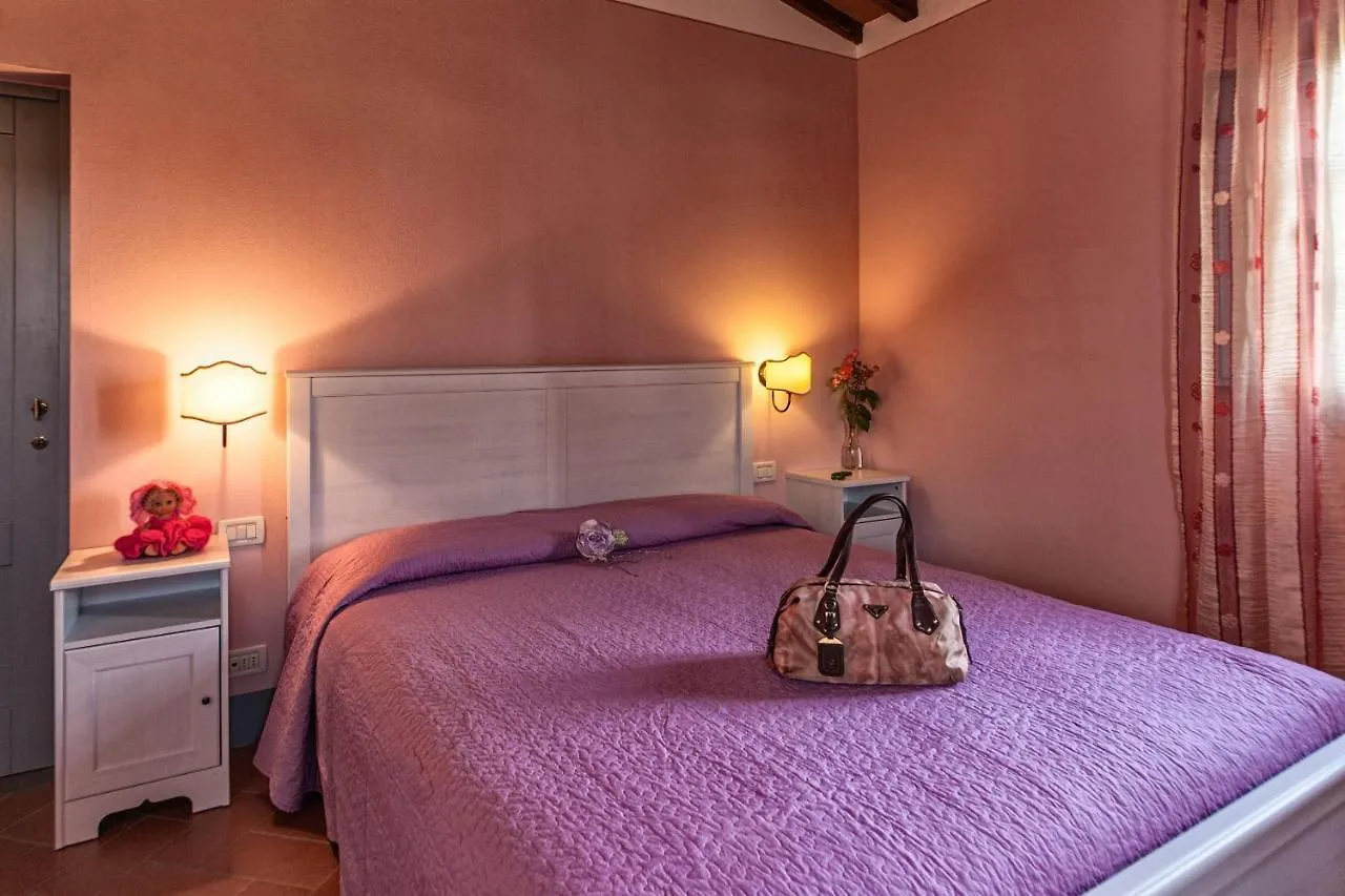 Agriturismo Relais Campiglioni Montevarchi 0*,