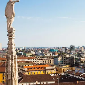 https://apt-clotilde-superior.italymilanhotels.net
